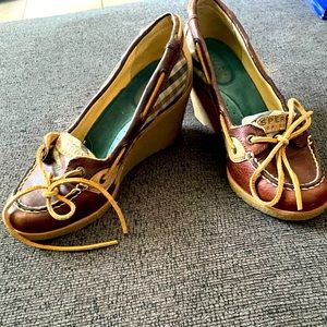 Sperry Wedge size 7.5
